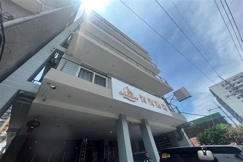 motels near moa